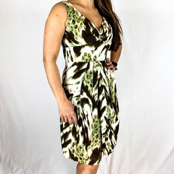 Banana Republic V-Neck Flared Dress $99 - Picture 5 of 5